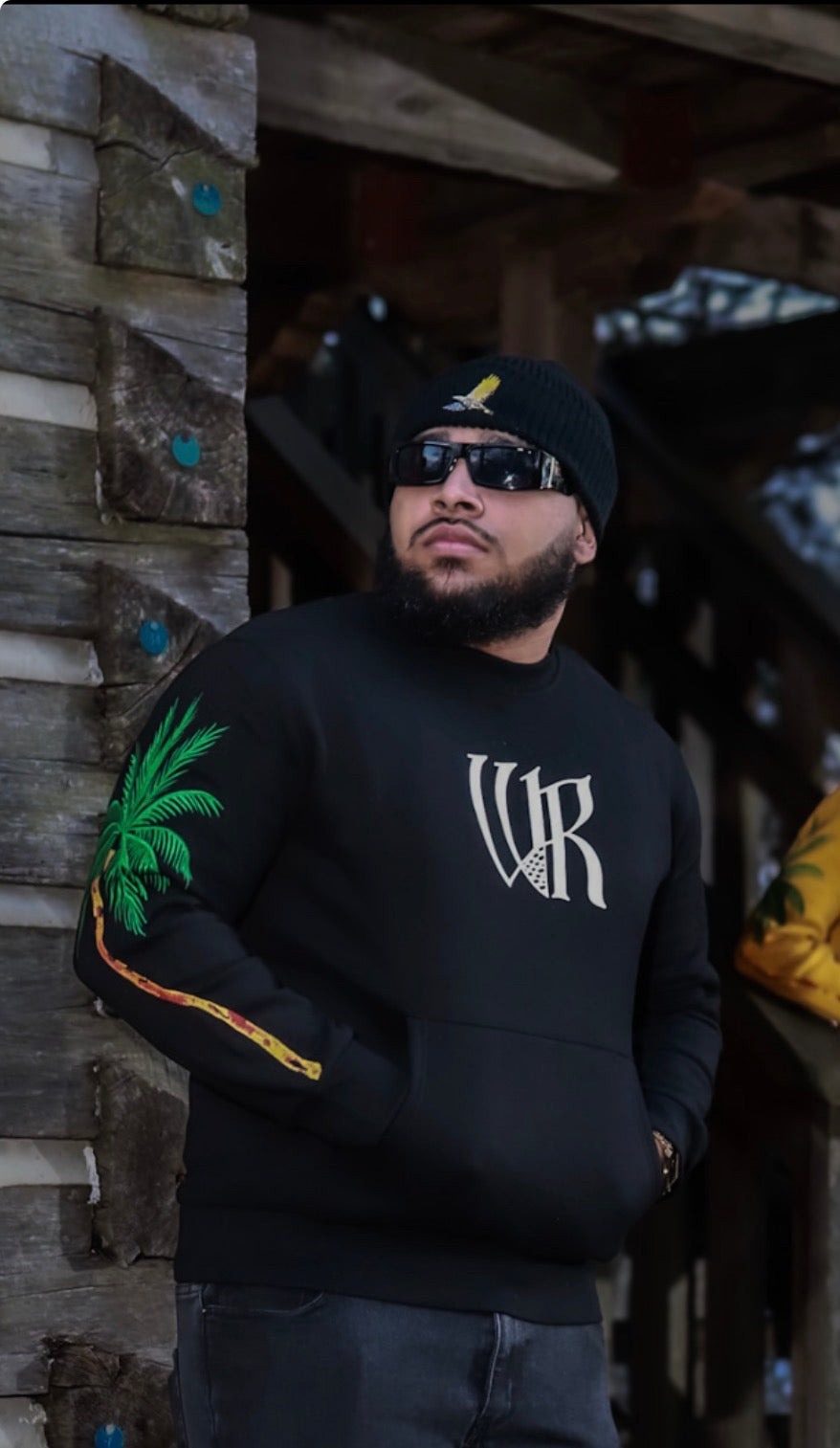 Winners Signature Crewneck (Black)