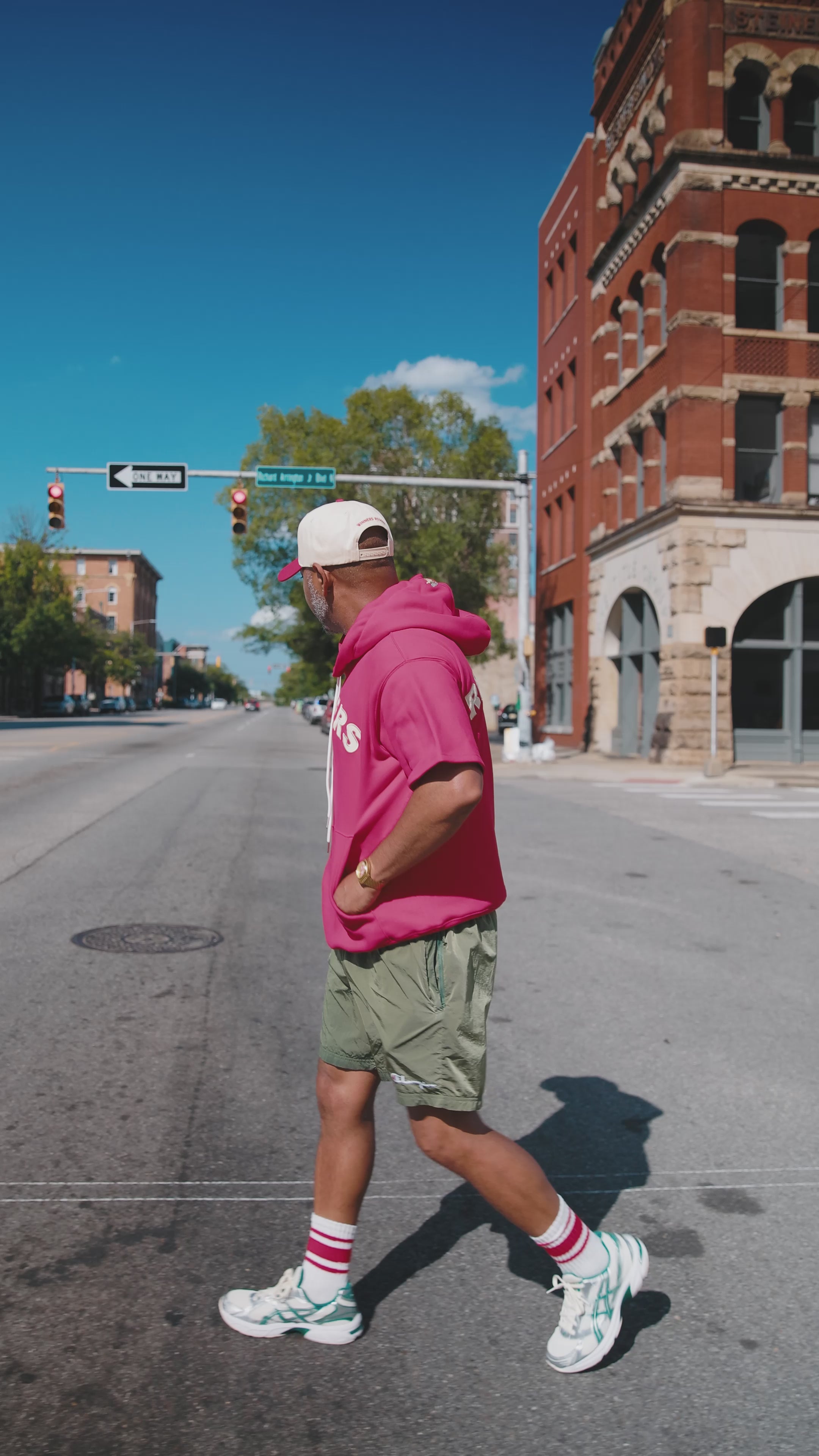 Load video: 